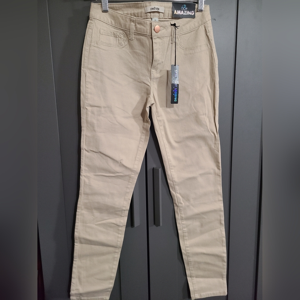 Women's pants size 6